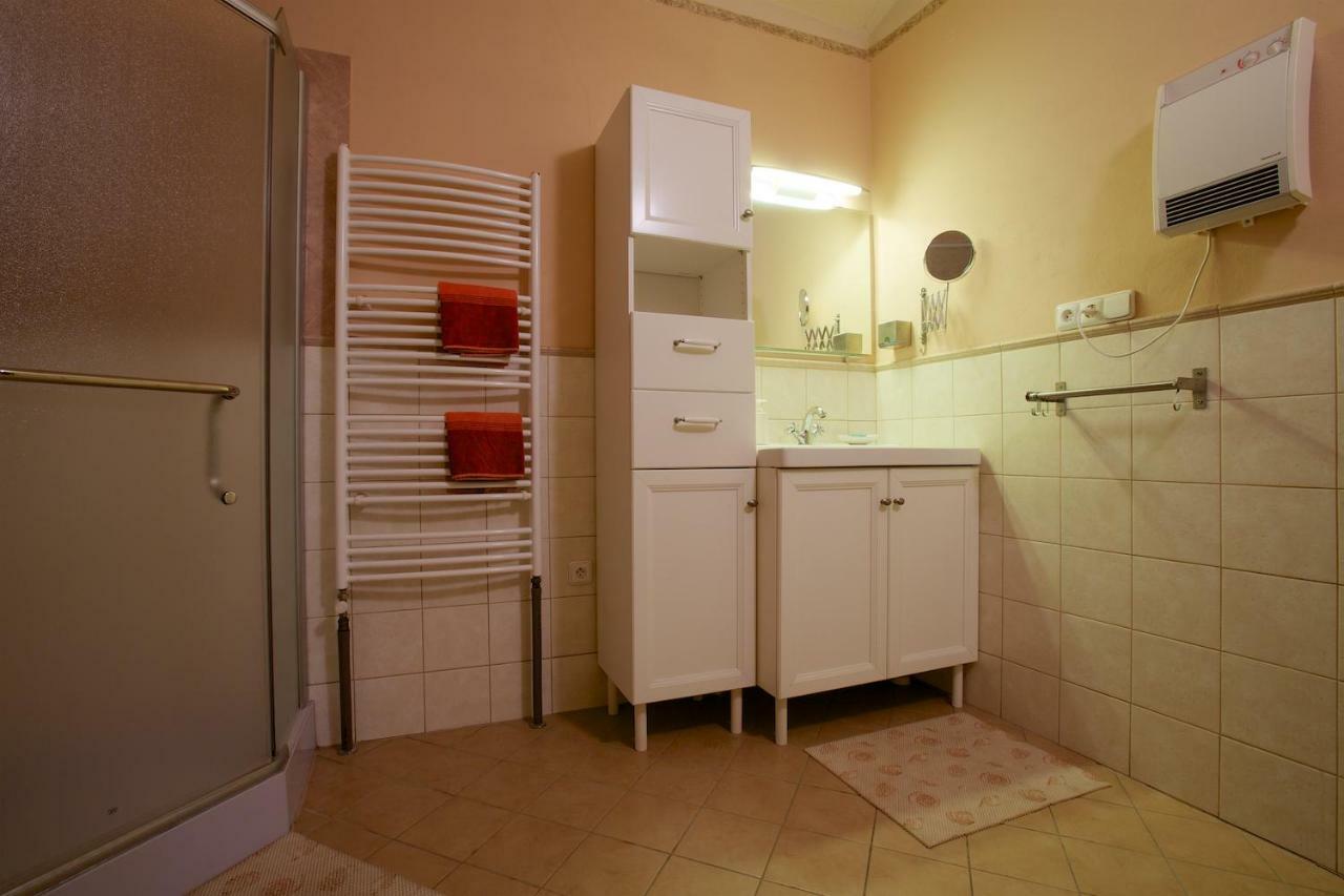 Appartamento Zeleny Statek Bzova Esterno foto