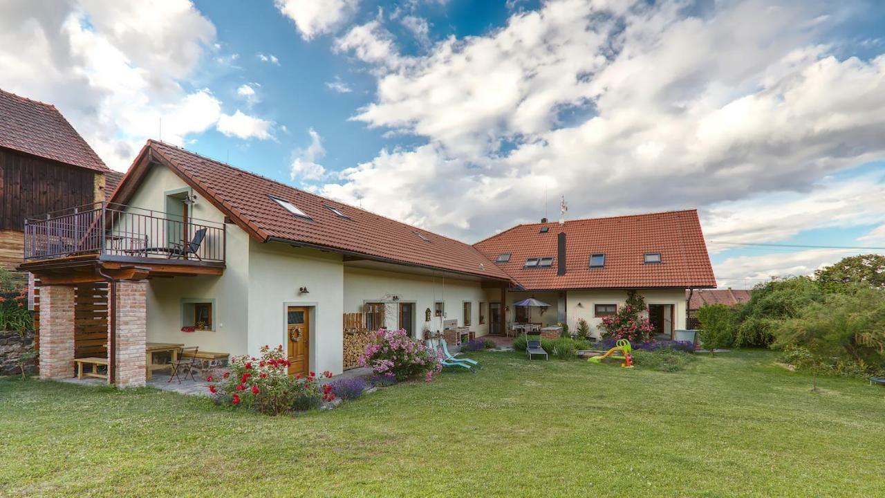 Appartamento Zeleny Statek Bzova Esterno foto